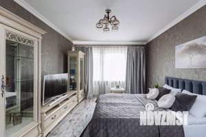 3-к квартира, посуточно, 54м2, 1/1 этаж