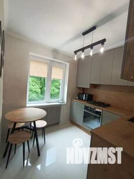 1-к квартира, посуточно, 39м2, 3/5 этаж