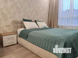 1-к квартира, посуточно, 39м2, 4/9 этаж