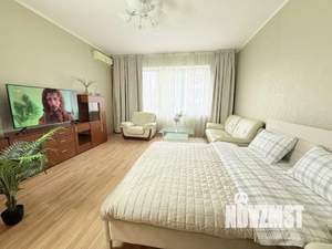 2-к квартира, посуточно, 88м2, 1/1 этаж