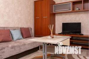 1-к квартира, посуточно, 35м2, 2/4 этаж