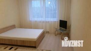1-к квартира, посуточно, 42м2, 4/9 этаж