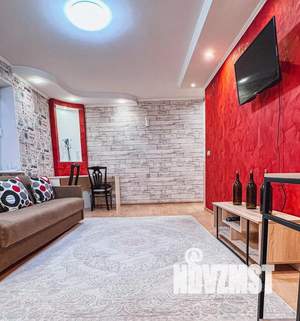 2-к квартира, посуточно, 45м2, 2/4 этаж