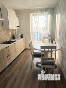 1-к квартира, посуточно, 38м2, 7/7 этаж