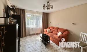 2-к квартира, посуточно, 45м2, 2/3 этаж
