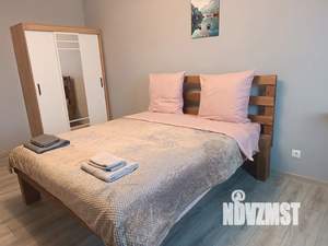 1-к квартира, посуточно, 49м2, 9/9 этаж