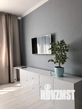 1-к квартира, посуточно, 46м2, 6/9 этаж