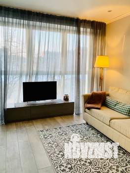 1-к квартира, посуточно, 43м2, 6/9 этаж