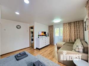 1-к квартира, посуточно, 32м2, 3/5 этаж