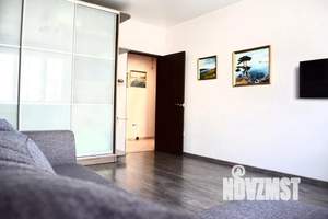 1-к квартира, посуточно, 45м2, 4/8 этаж