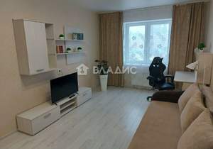 1-к квартира, на длительный срок, 42м2, 7/10 этаж