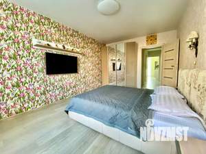 1-к квартира, посуточно, 46м2, 5/10 этаж