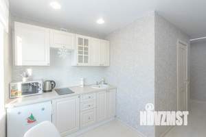 1-к квартира, посуточно, 33м2, 9/10 этаж