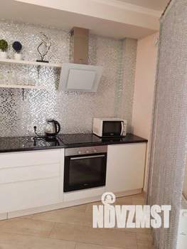 1-к квартира, посуточно, 57м2, 1/1 этаж