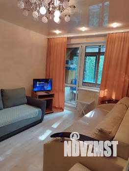1-к квартира, посуточно, 33м2, 2/10 этаж