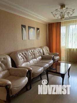 1-к квартира, посуточно, 64м2, 1/1 этаж