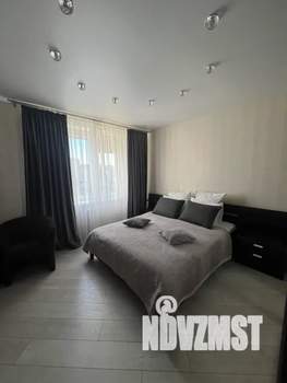 1-к квартира, посуточно, 40м2, 7/8 этаж