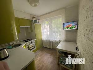 1-к квартира, посуточно, 32м2, 1/5 этаж