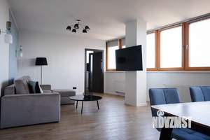 1-к квартира, посуточно, 66м2, 1/1 этаж