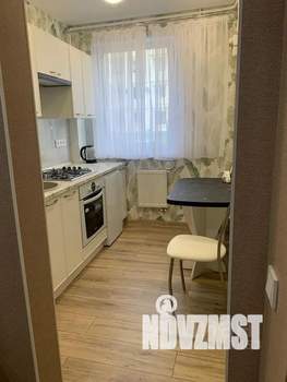 2-к квартира, посуточно, 40м2, 1/3 этаж