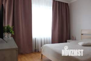 1-к квартира, посуточно, 45м2, 3/5 этаж