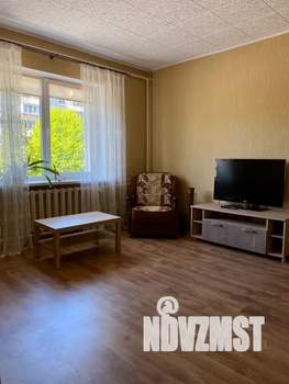 2-к квартира, посуточно, 50м2, 3/3 этаж