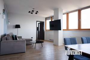 1-к квартира, посуточно, 66м2, 20/26 этаж