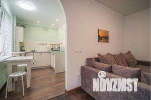 2-к квартира, посуточно, 42м2, 2/5 этаж