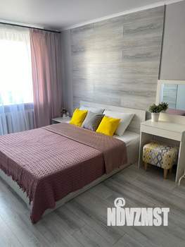 1-к квартира, посуточно, 32м2, 4/5 этаж