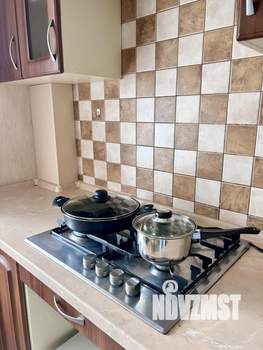 1-к квартира, посуточно, 40м2, 6/9 этаж