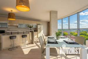 1-к квартира, посуточно, 135м2, 1/1 этаж