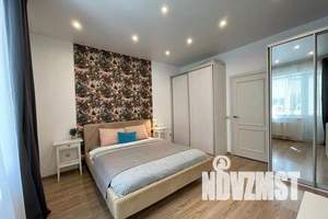 1-к квартира, посуточно, 54м2, 1/4 этаж