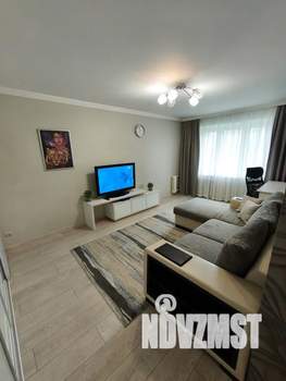 2-к квартира, посуточно, 44м2, 1/9 этаж