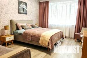1-к квартира, посуточно, 42м2, 1/13 этаж