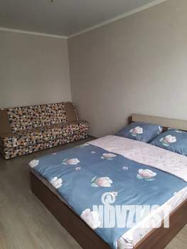 1-к квартира, посуточно, 40м2, 7/16 этаж