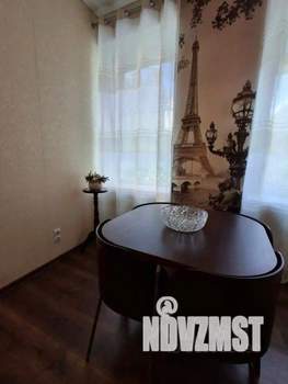 2-к квартира, посуточно, 50м2, 1/1 этаж