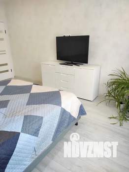 1-к квартира, посуточно, 42м2, 5/8 этаж