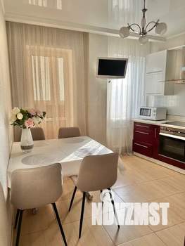 2-к квартира, посуточно, 68м2, 3/14 этаж