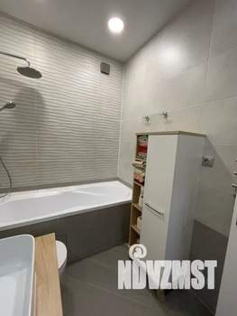 1-к квартира, посуточно, 42м2, 2/10 этаж