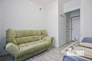 Студия квартира, посуточно, 12м2, 1/5 этаж