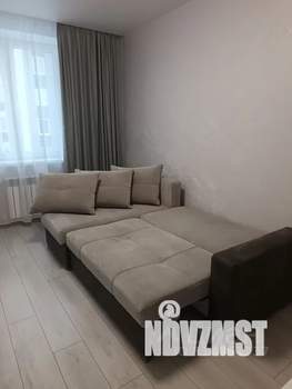 1-к квартира, посуточно, 33м2, 4/10 этаж
