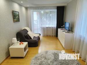 2-к квартира, посуточно, 46м2, 2/4 этаж