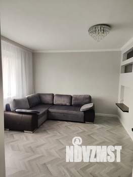 1-к квартира, посуточно, 40м2, 4/4 этаж