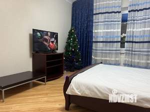 1-к квартира, посуточно, 43м2, 3/8 этаж