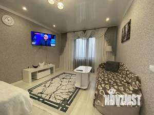 1-к квартира, посуточно, 43м2, 3/10 этаж