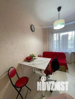 1-к квартира, посуточно, 35м2, 4/12 этаж