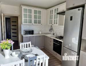 1-к квартира, посуточно, 38м2, 3/10 этаж