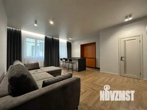 1-к квартира, посуточно, 69м2, 3/8 этаж