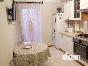 3-к квартира, на длительный срок, 61м2, 2/5 этаж