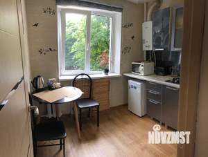 1-к квартира, посуточно, 33м2, 3/5 этаж